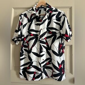 Men's Uniqlo Black and Red Patterned Shirt - XS